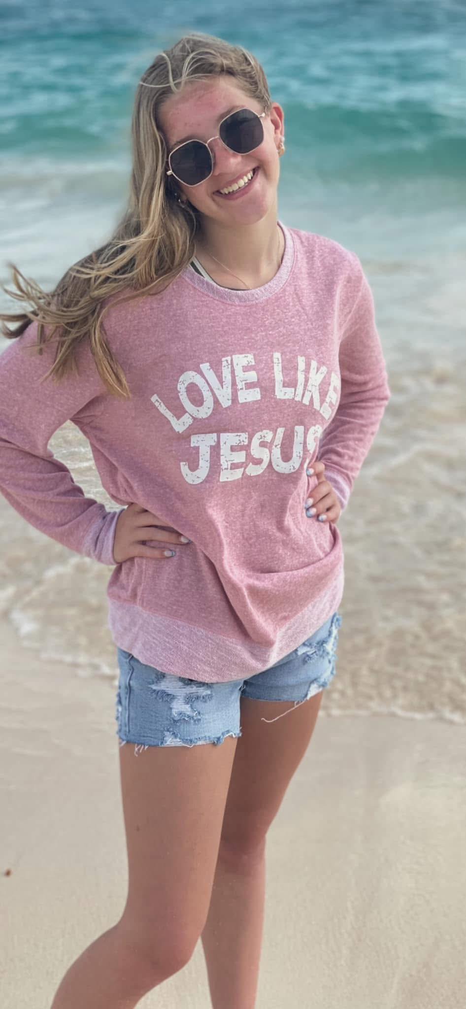 Love like Jesus crewneck sweatshirt